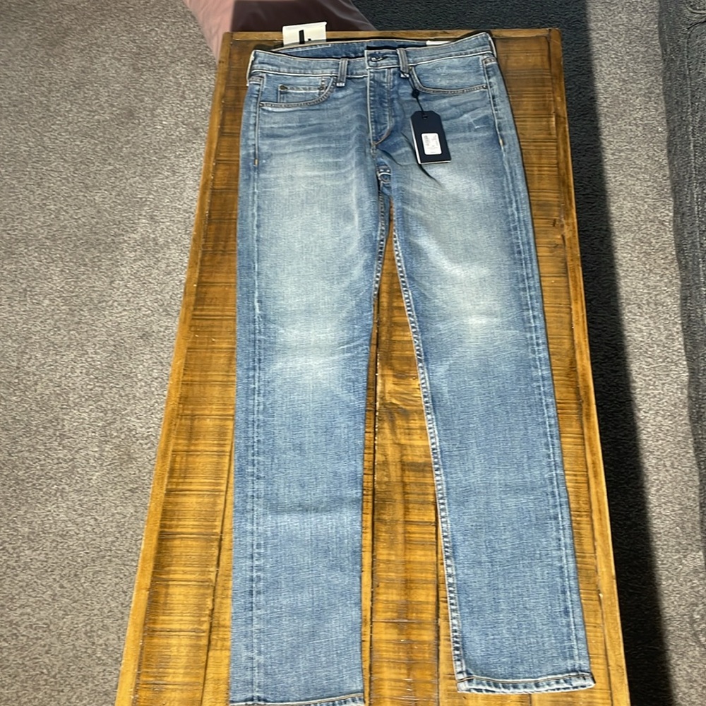 NWT- $250 rag & bone- 33 extra slim jeans